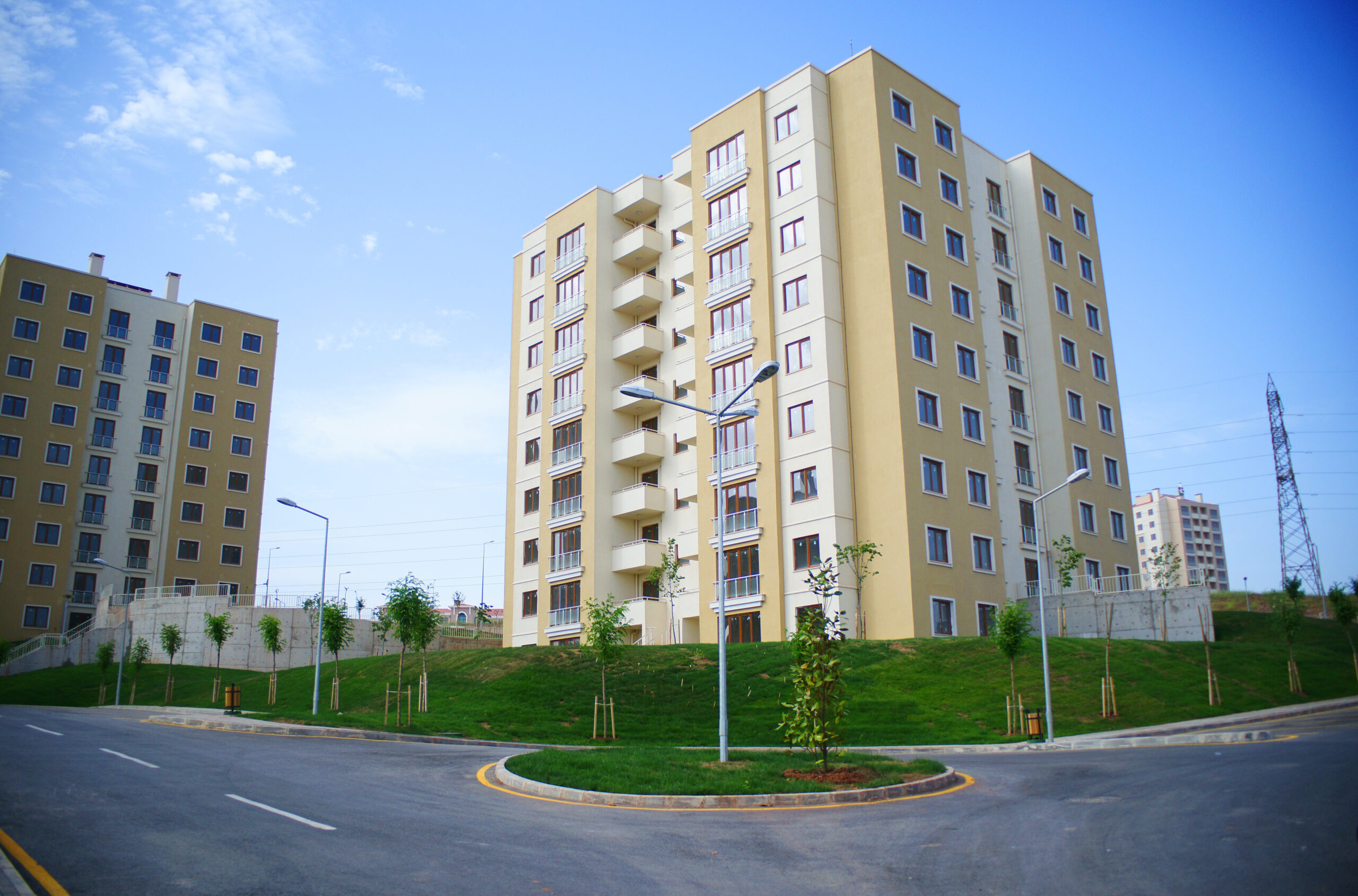 new-buildings-with-green-areas